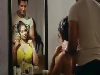 Indian pretty actress bathing in softcore mallu movie