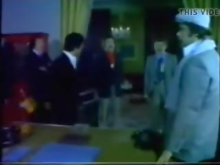 Askin kanunu 1979: gratis cuddles x karakter video mov 6d