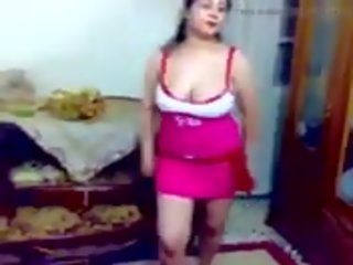 Smashing provocative arab dance egybtian in the house ýalaňaç: xxx clip 78