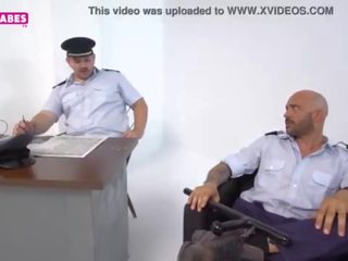 Sugarbabestv&colon; greeks поліція офіцер для дорослих кіно