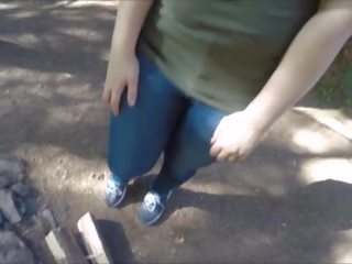 Lost hiker i ri femër merr fucked dhe merr anale derdhje jashtë