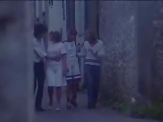 מכללה בנות 1977: חופשי x צ'כית xxx סרט וידאו 98