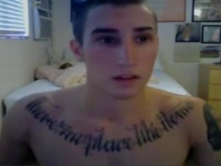 Burvīgs tetovētiem hunk- part2 par gayboyscam.com